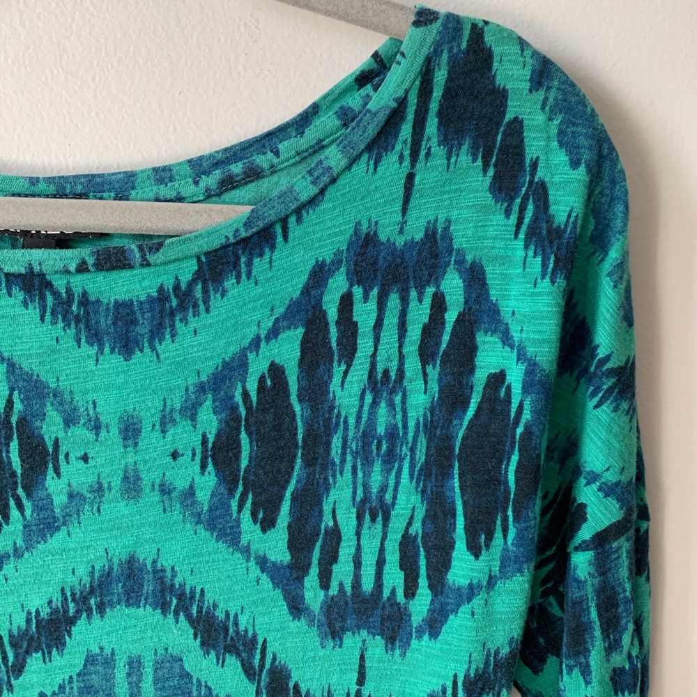 Express | 3/4 Sleeve Dress - Picture 2 of 4
